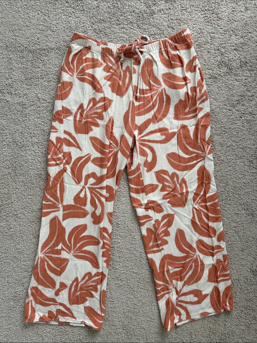Sienna Sky Cream and Rust Leaf-Print Wide Leg Pants XL